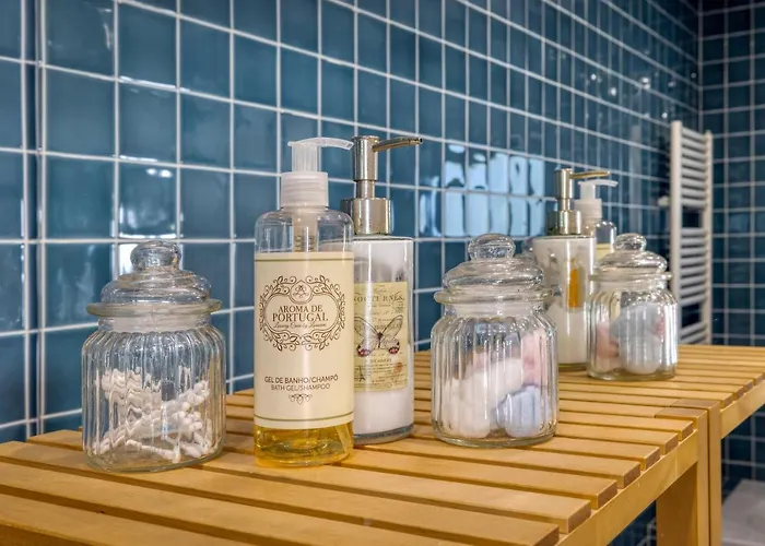 Alojamento de Turismo Rural Casa Da Lagoa E Forja - *