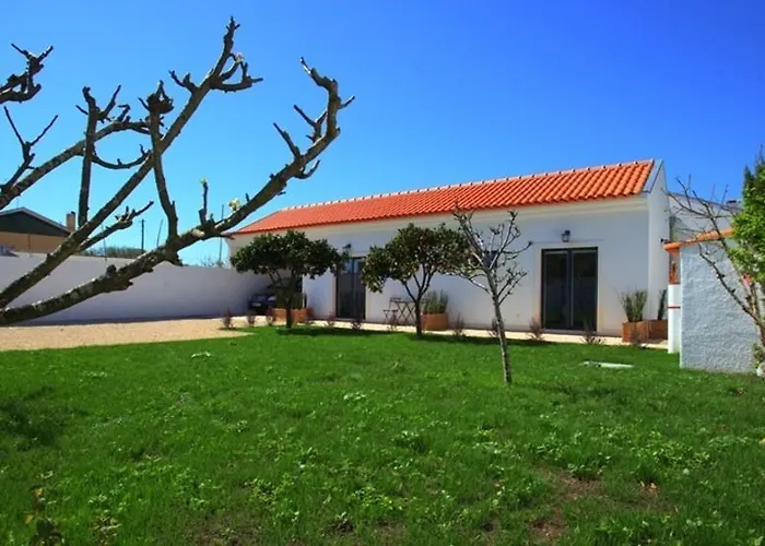 Casa Da Lagoa E Forja - Alojamento de Turismo Rural